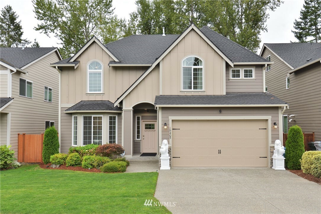 Property Photo:  19405 140th Avenue SE  WA 98058 