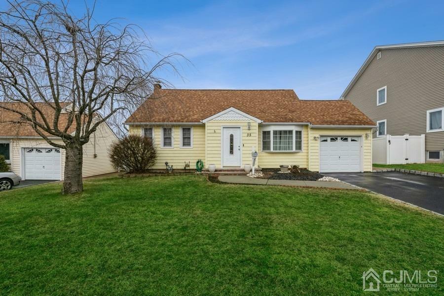 Property Photo:  35 Pine Tree Drive  NJ 07067 