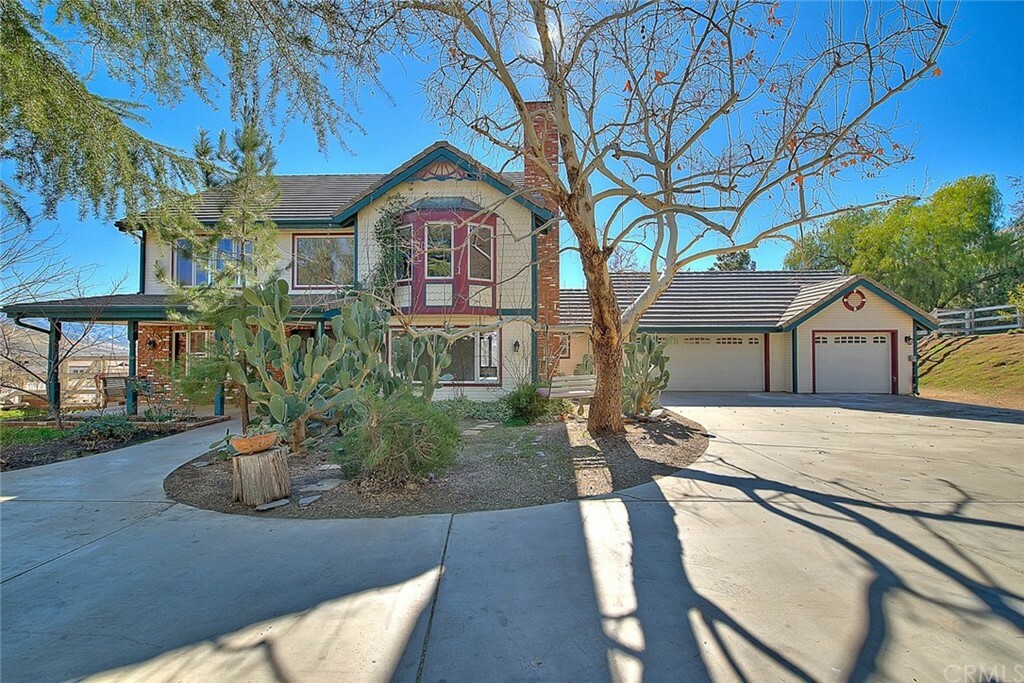 Property Photo:  3904 Sourdough Road  CA 93510 