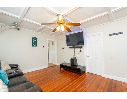 Property Photo:  83 Hawthorne St 2  MA 01902 