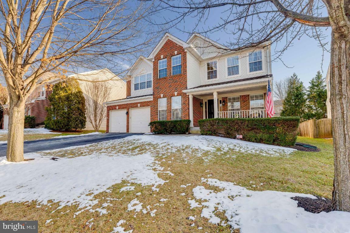 Property Photo:  111 Dalhart Drive SE  VA 20175 