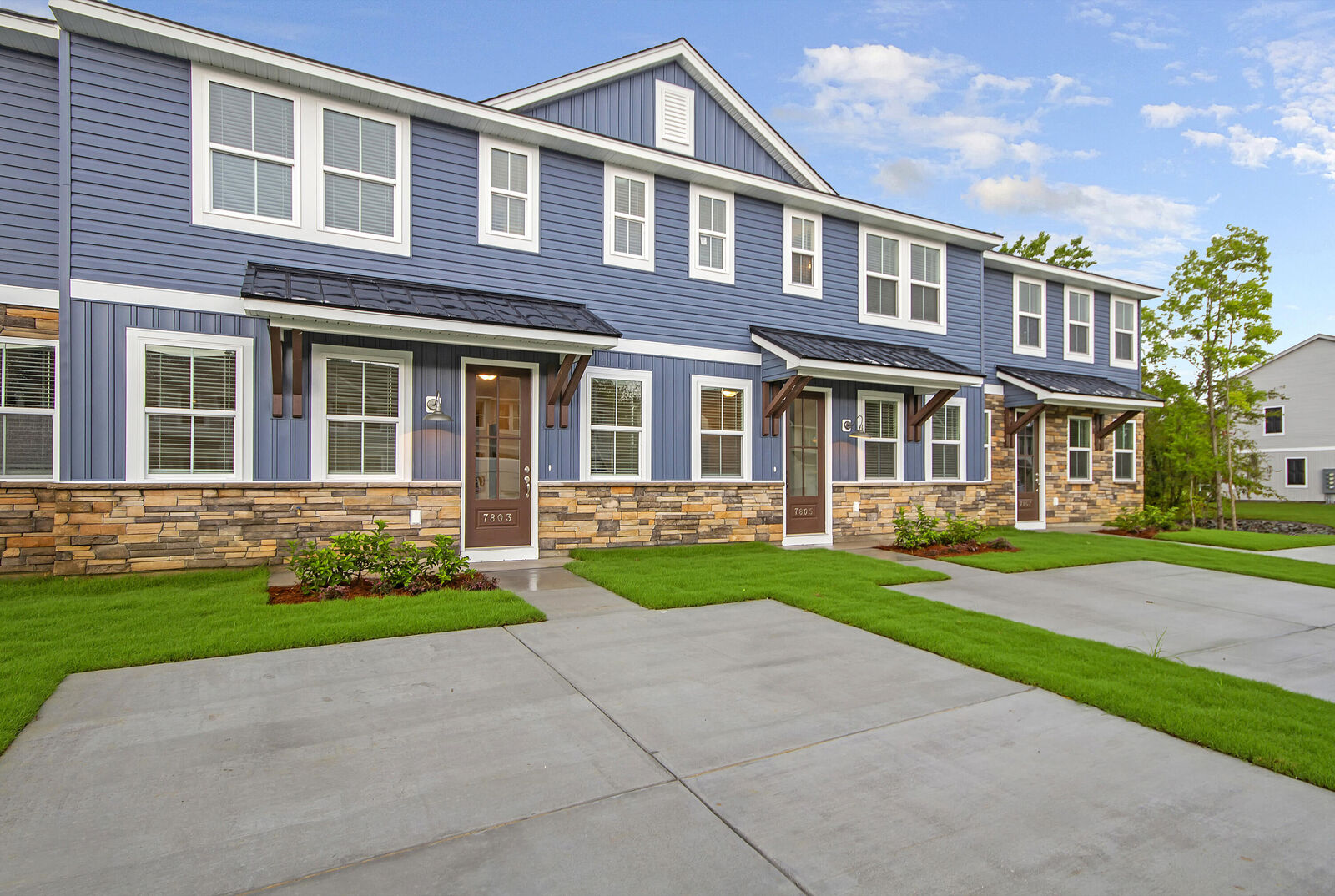 Property Photo: 7738 Park Gate Drive SC 29418