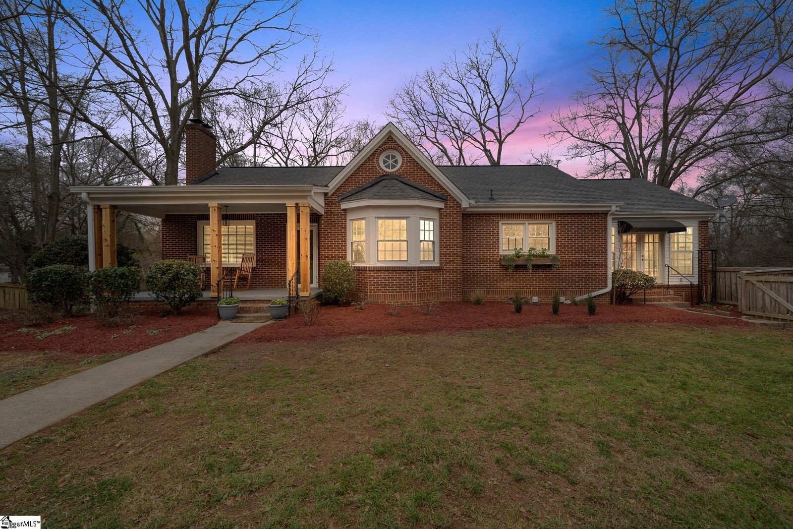 Property Photo: 903 N A Street SC 29640