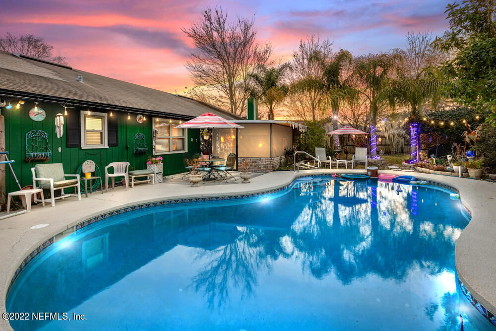Property Photo:  808 Elmwood Street  FL 32065 