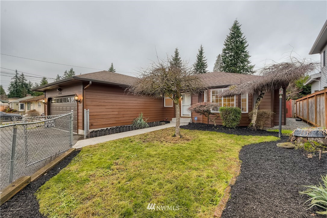 Property Photo:  6408 Highland Drive  WA 98203 