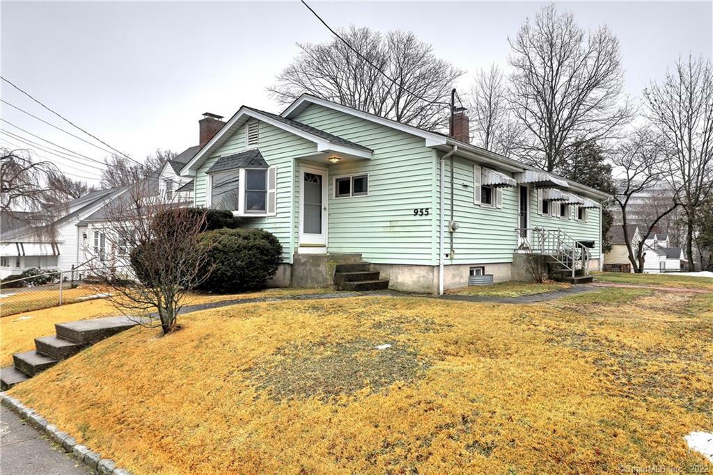 Property Photo: 955 Thorme Street CT 06606