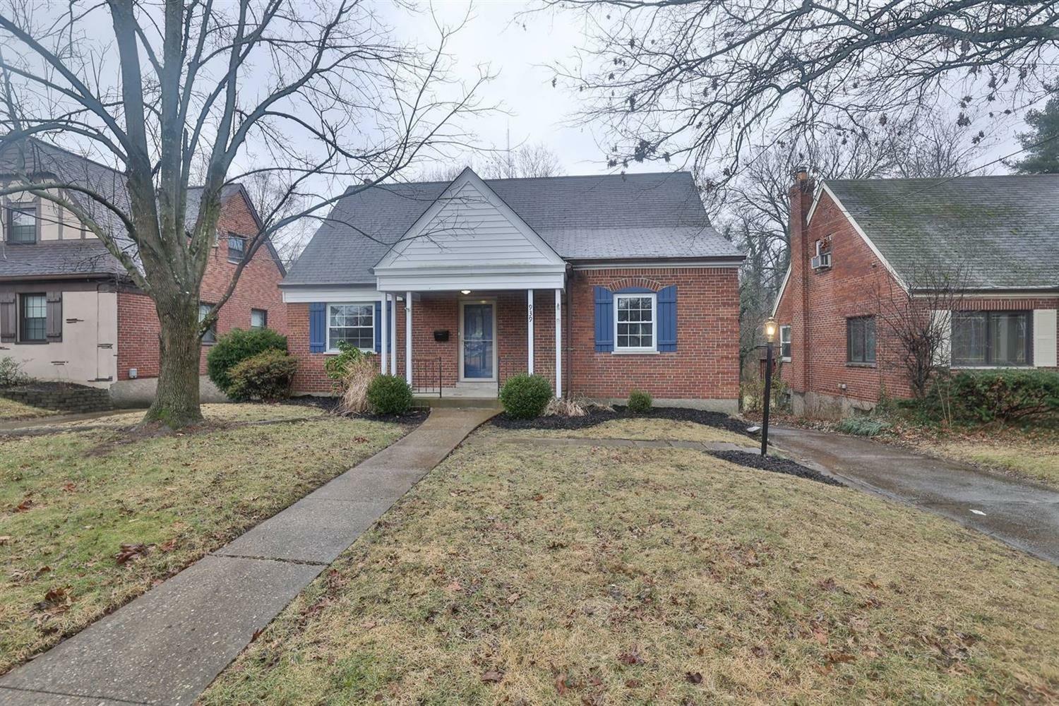 Property Photo: 939 Winsray Ct OH 45224