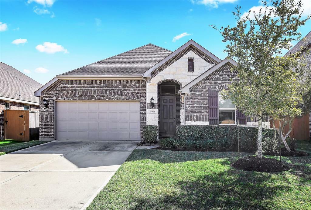 Property Photo:  12421 Berberry Drive  TX 77568 