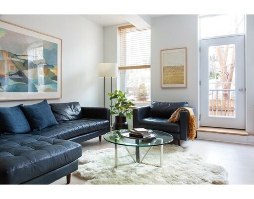 Property Photo: 50 Winchester St 204 MA 02446