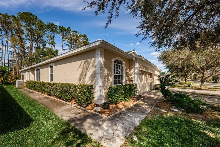 Property Photo: 34825 Double Eagle Court FL 33541