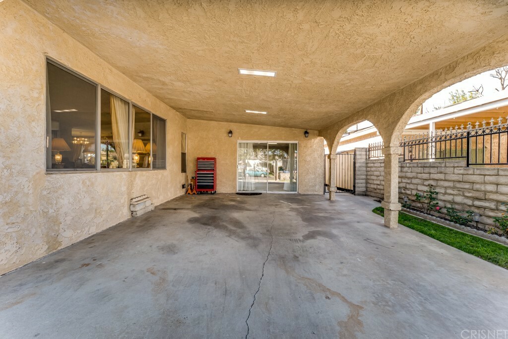 Property Photo:  6629 Nestle Avenue  CA 91335 