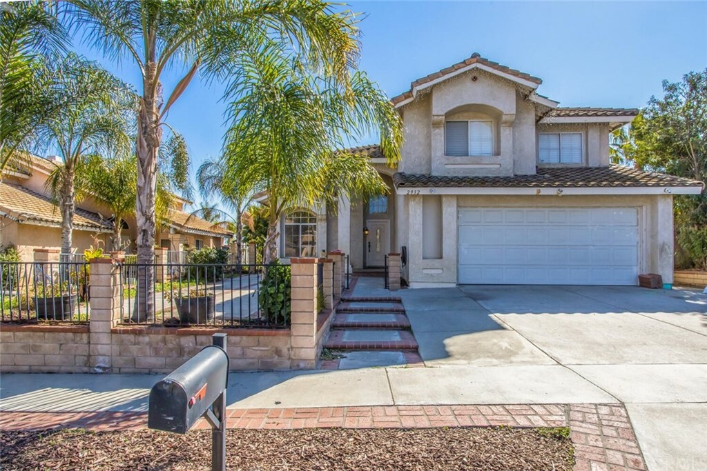 Property Photo:  2932 La Vista Avenue  CA 92879 