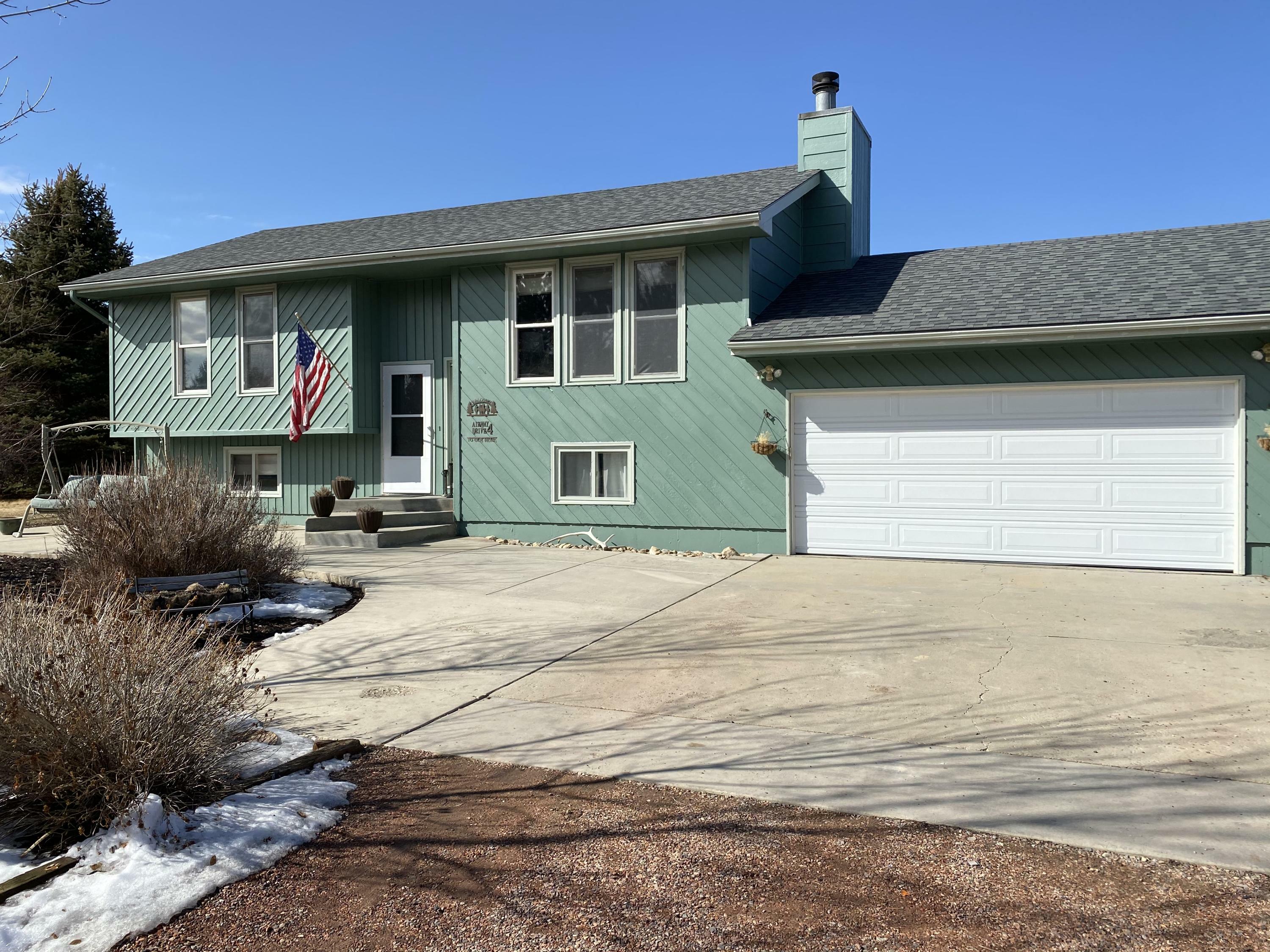 Property Photo:  4 Airway Drive  WY 82801 