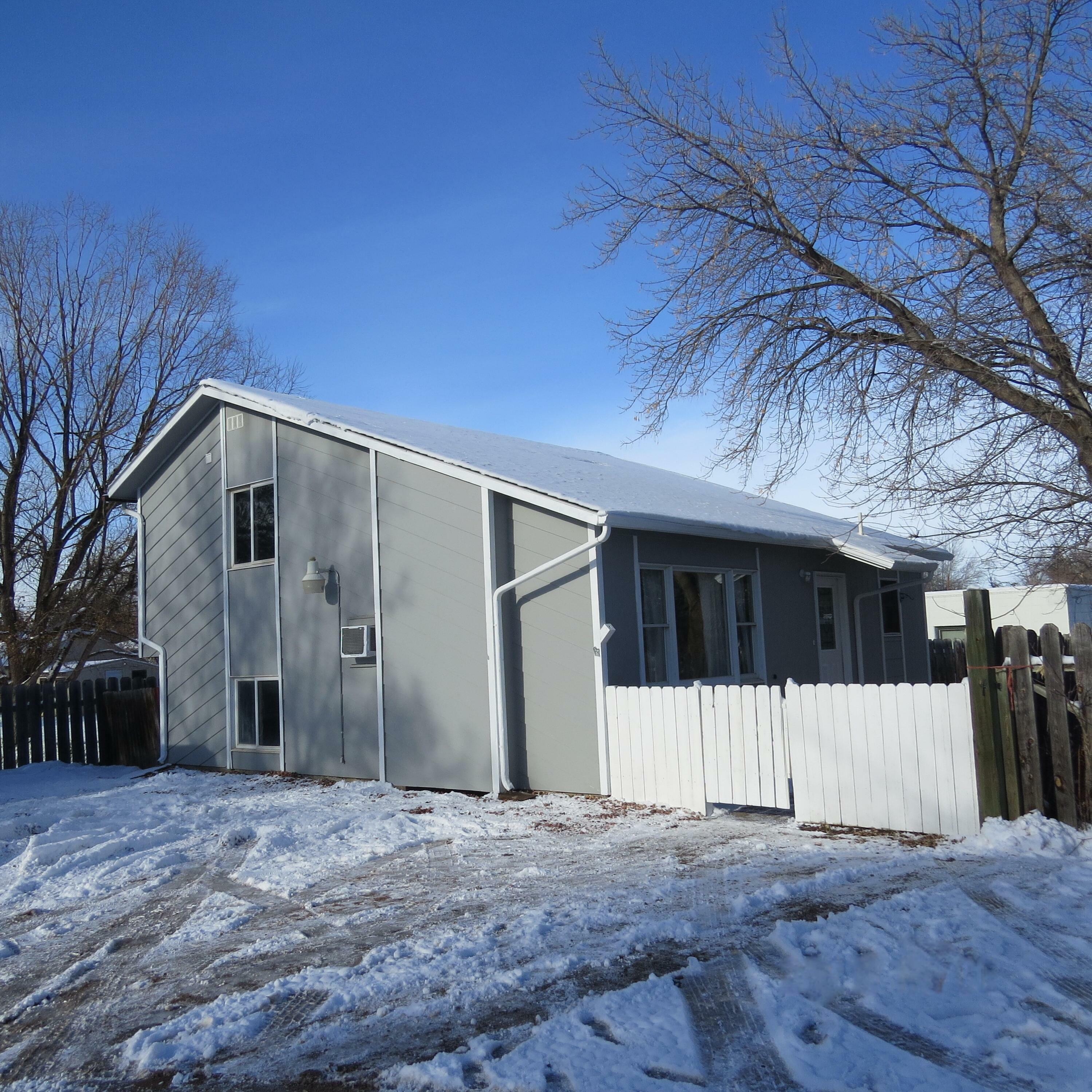 Property Photo:  1212 S Sheridan Avenue  WY 82801 