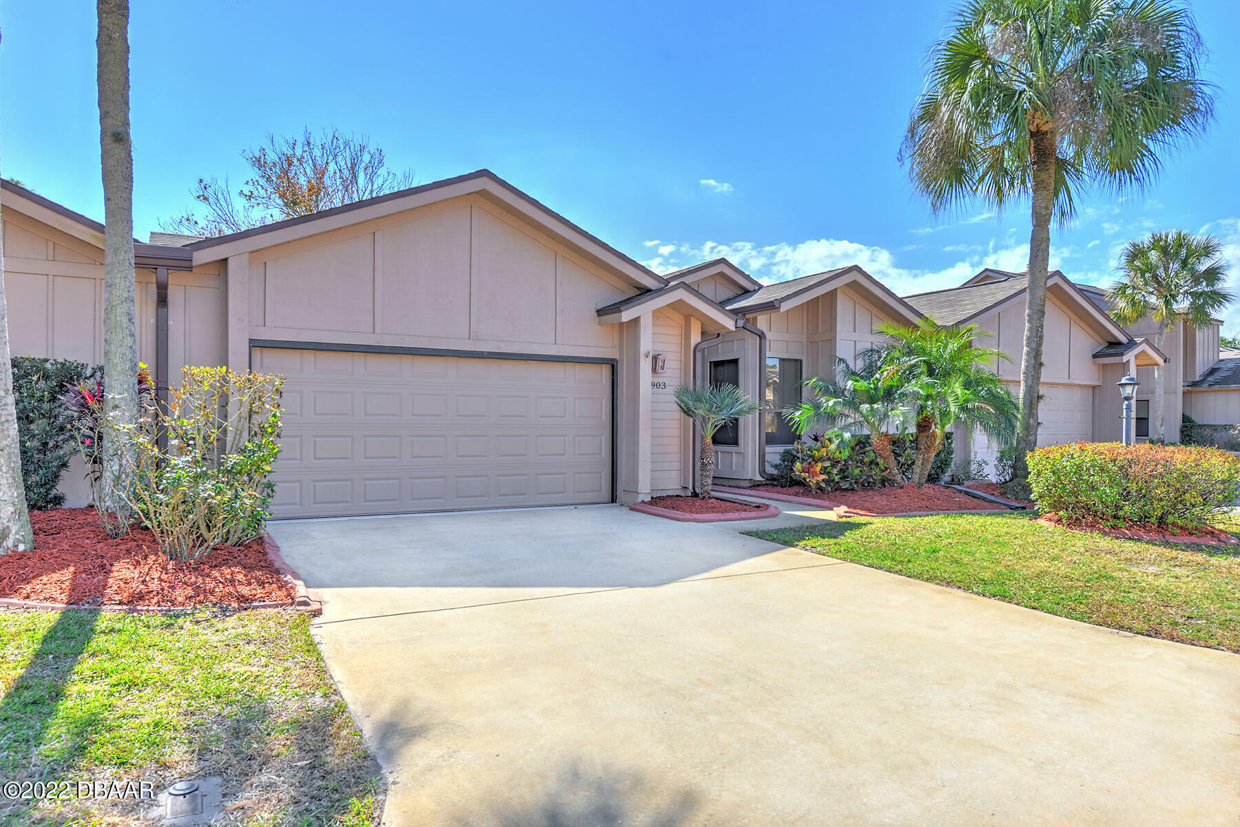 Property Photo:  1903 Sprucewood Way  FL 32128 