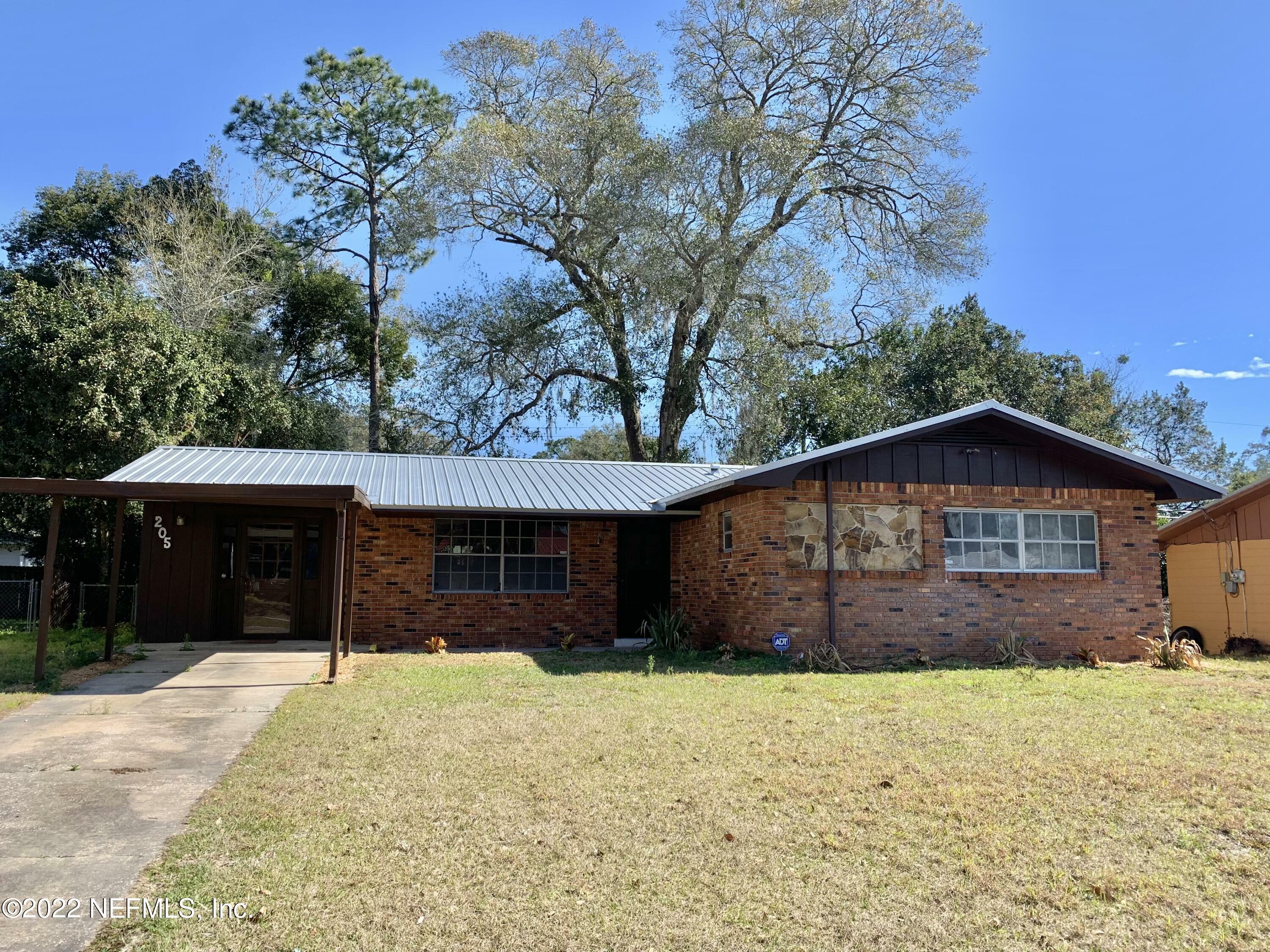 Property Photo:  205 Mimosa Drive  FL 32177 