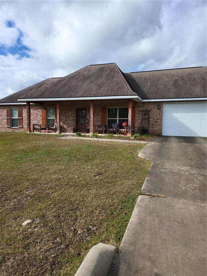 396 Tanglewood Loop  Deridder LA 70634 photo