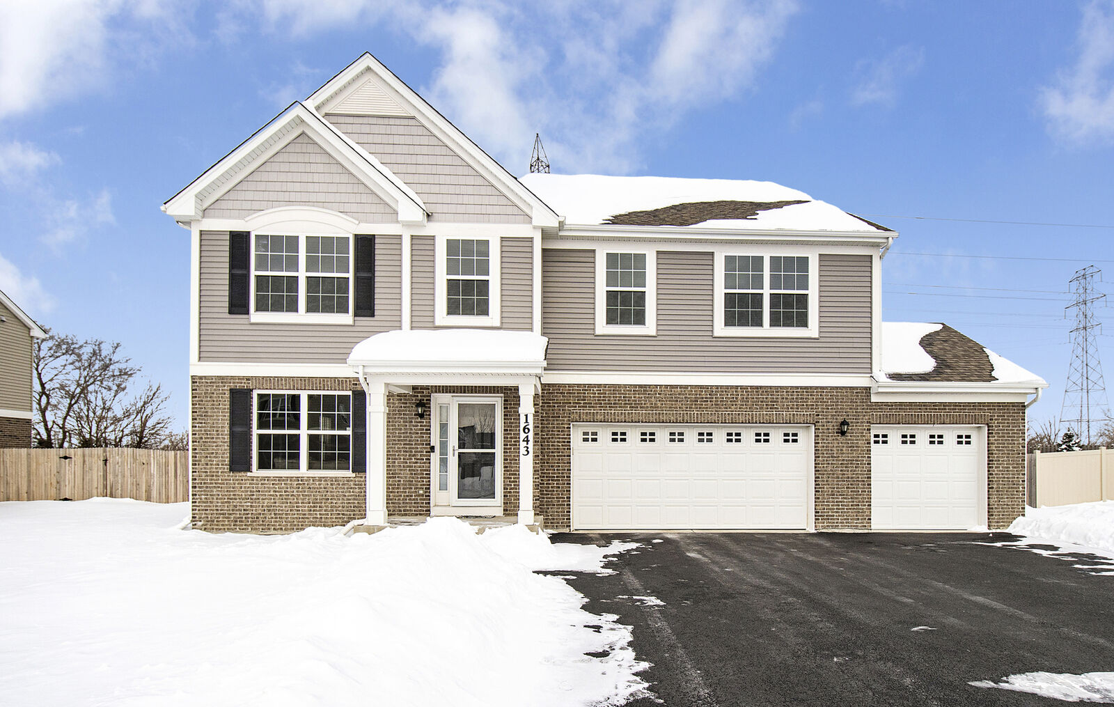 Property Photo: 1643 Glenbrooke Lane IL 60451