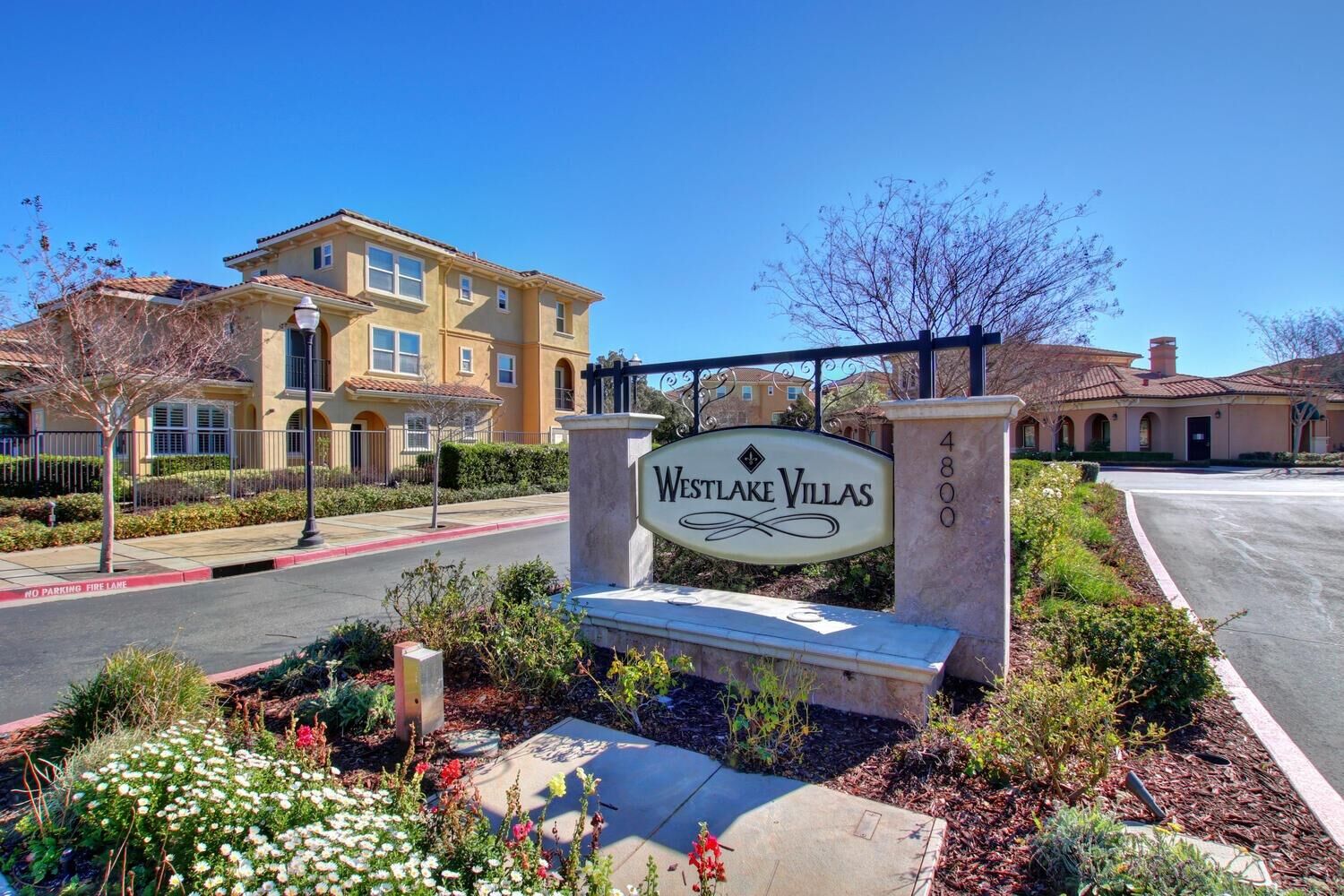 Property Photo:  4800 Westlake Parkway 2704  CA 95835 