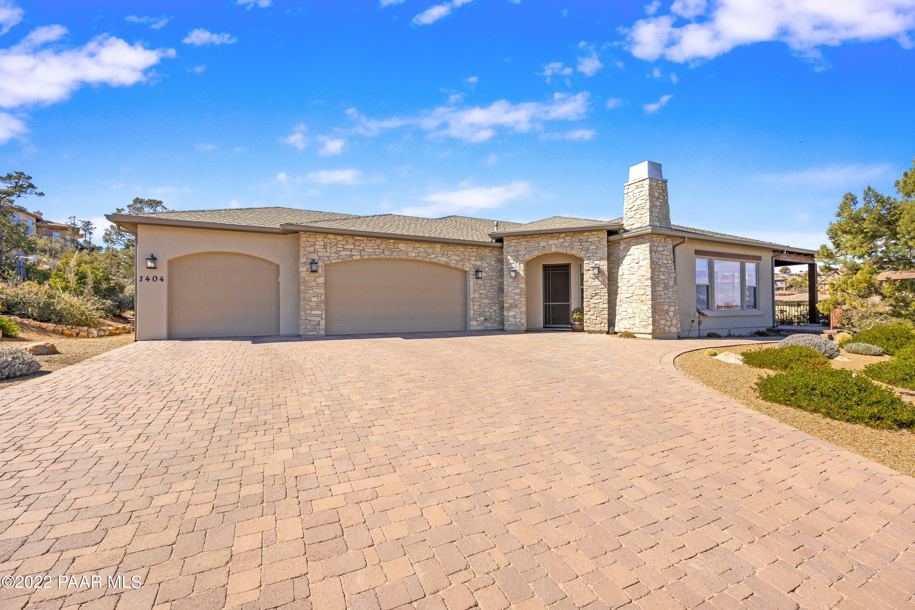 Property Photo:  1404 Crowning Point  AZ 86305 