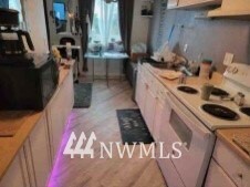 Property Photo: 3901 E 15th Street WA 98661