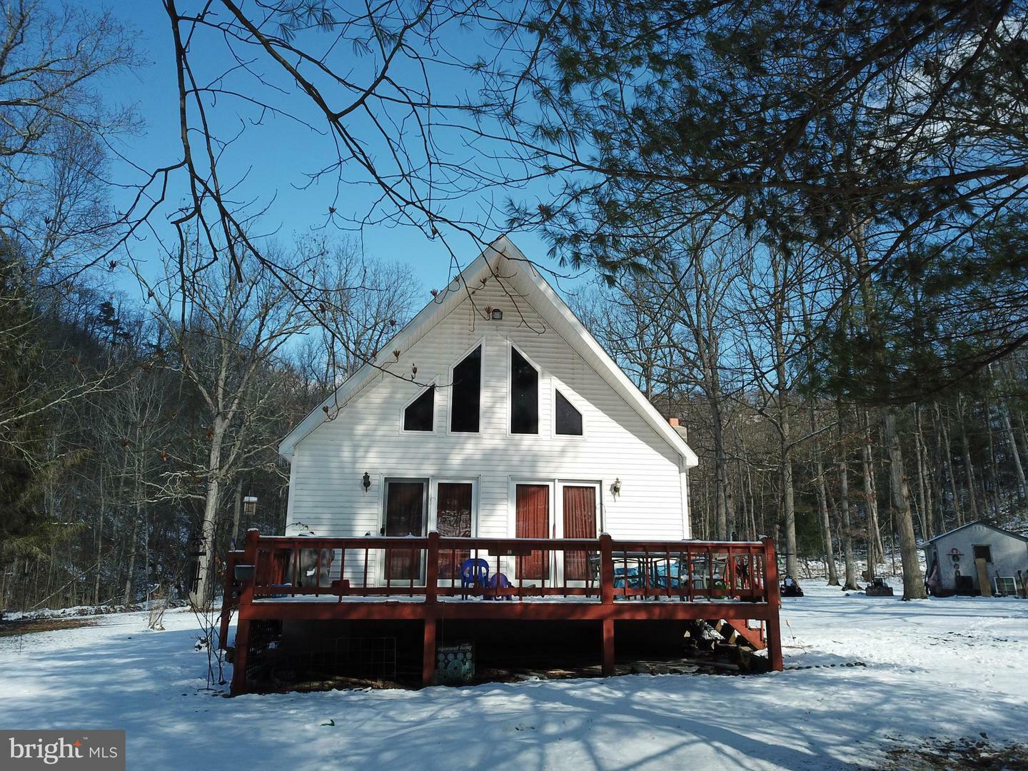 Property Photo:  1922 Buffalo Hollow Road  WV 26757 