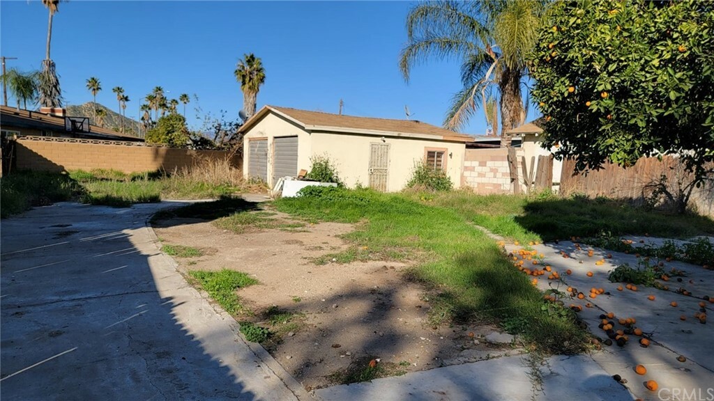 1431 Villa Street  Riverside CA 92507 photo