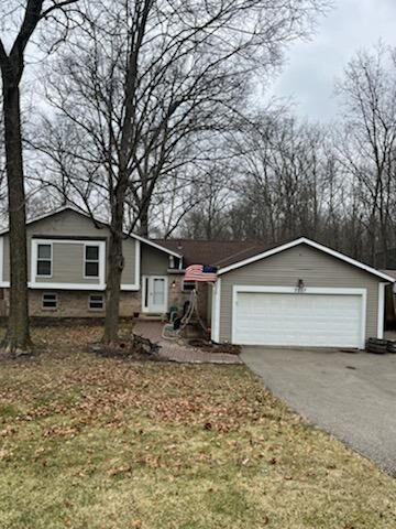 Property Photo: 7557 Whitehall Cir W OH 45069