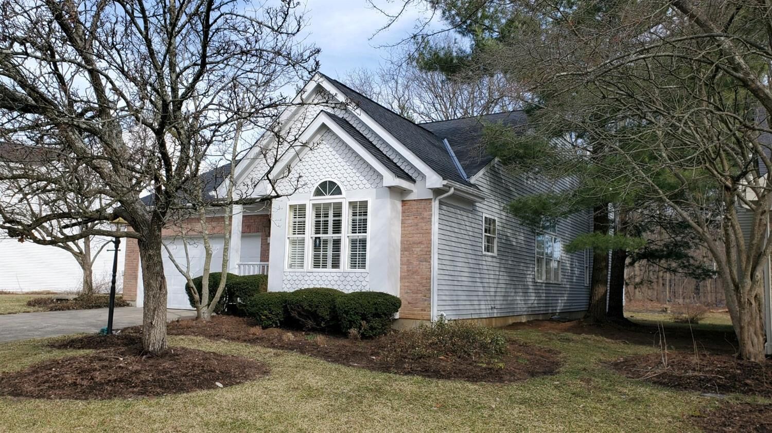 Property Photo: 996 Wittshire Ln OH 45255