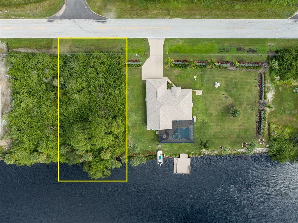 Property Photo:  2143 Cornelius Boulevard  FL 33953 