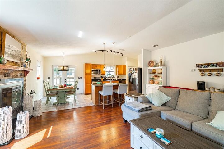 Property Photo: 9468 Arbol Court FL 33773