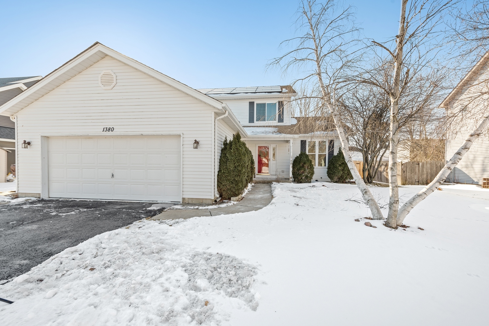 Property Photo:  1380 Wood Drive  IL 60098 