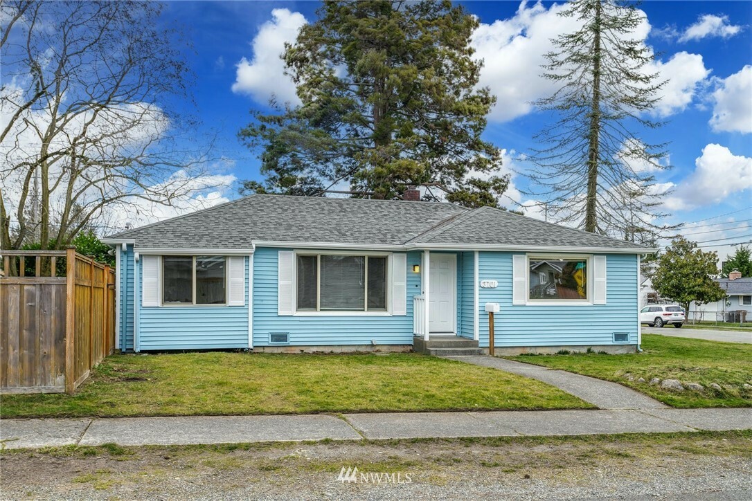 Property Photo:  3701 S 18th Street  WA 98405 