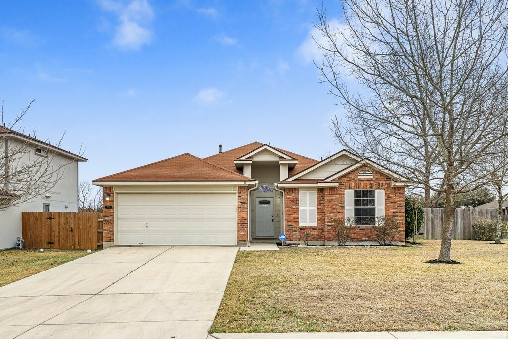 Property Photo:  219 Discovery  TX 78640 