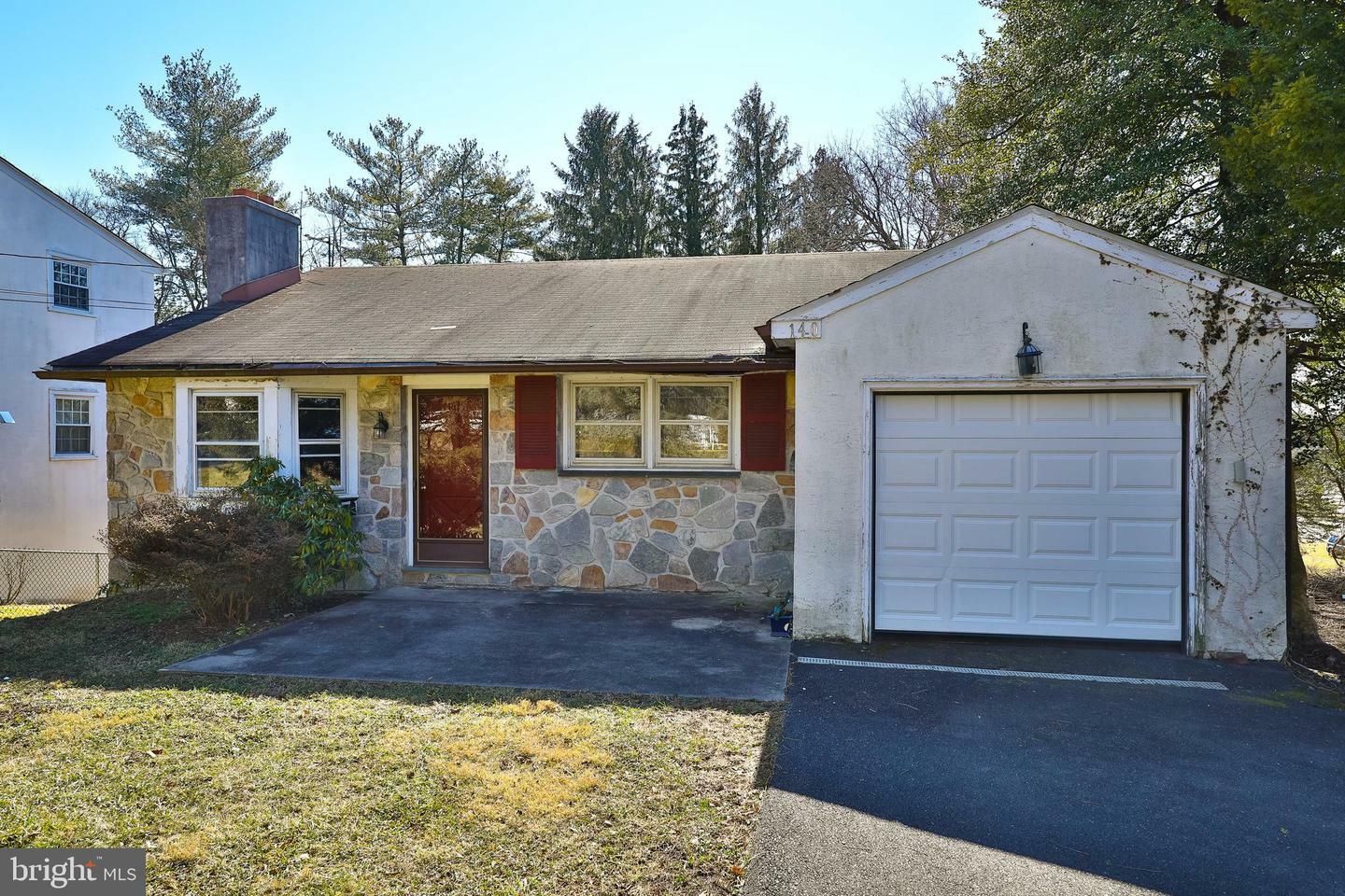 Property Photo: 140 Byberry Road PA 19040