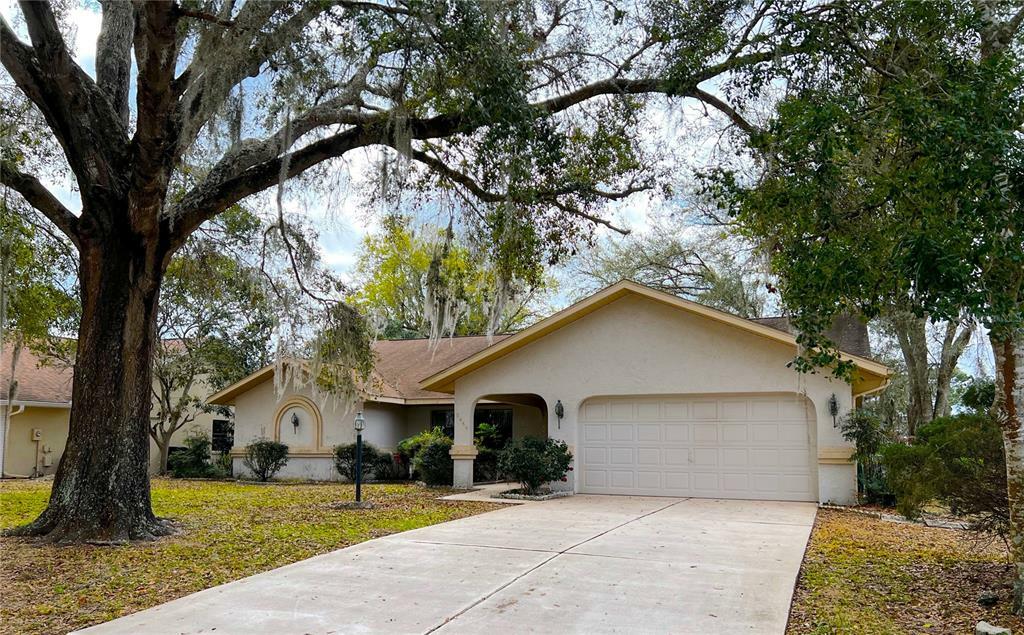 Property Photo:  3480 S Winding Path  FL 34450 