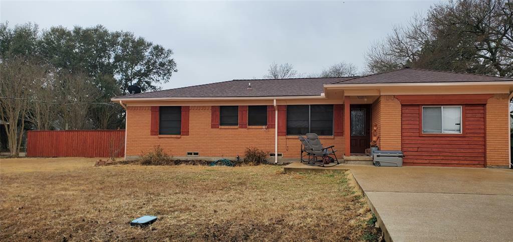 Property Photo:  505 College  TX 76651 