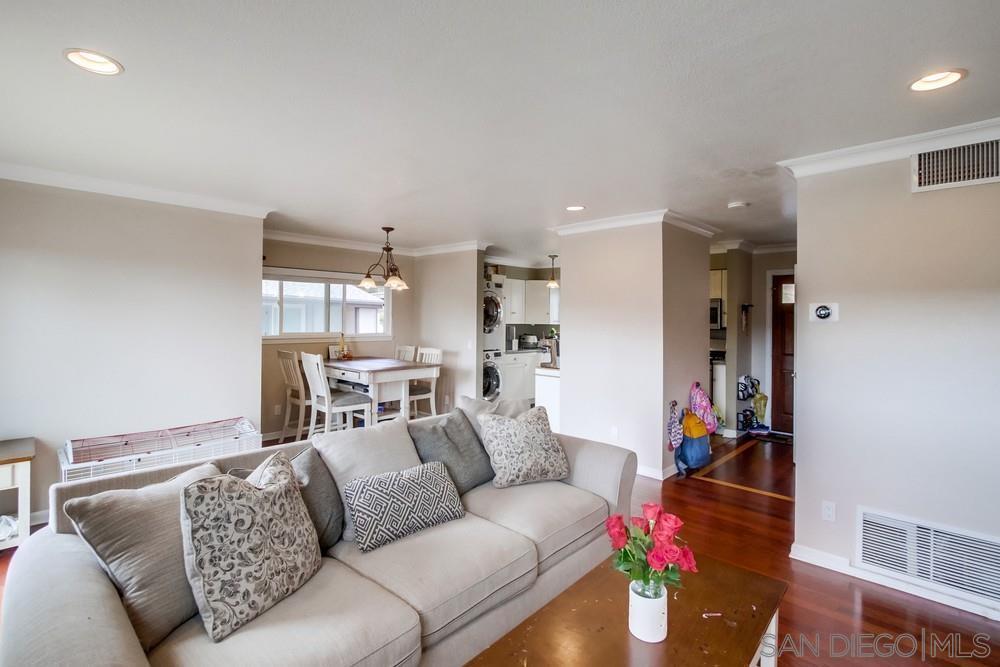 Property Photo: 12219 Wilsey Way CA 92064