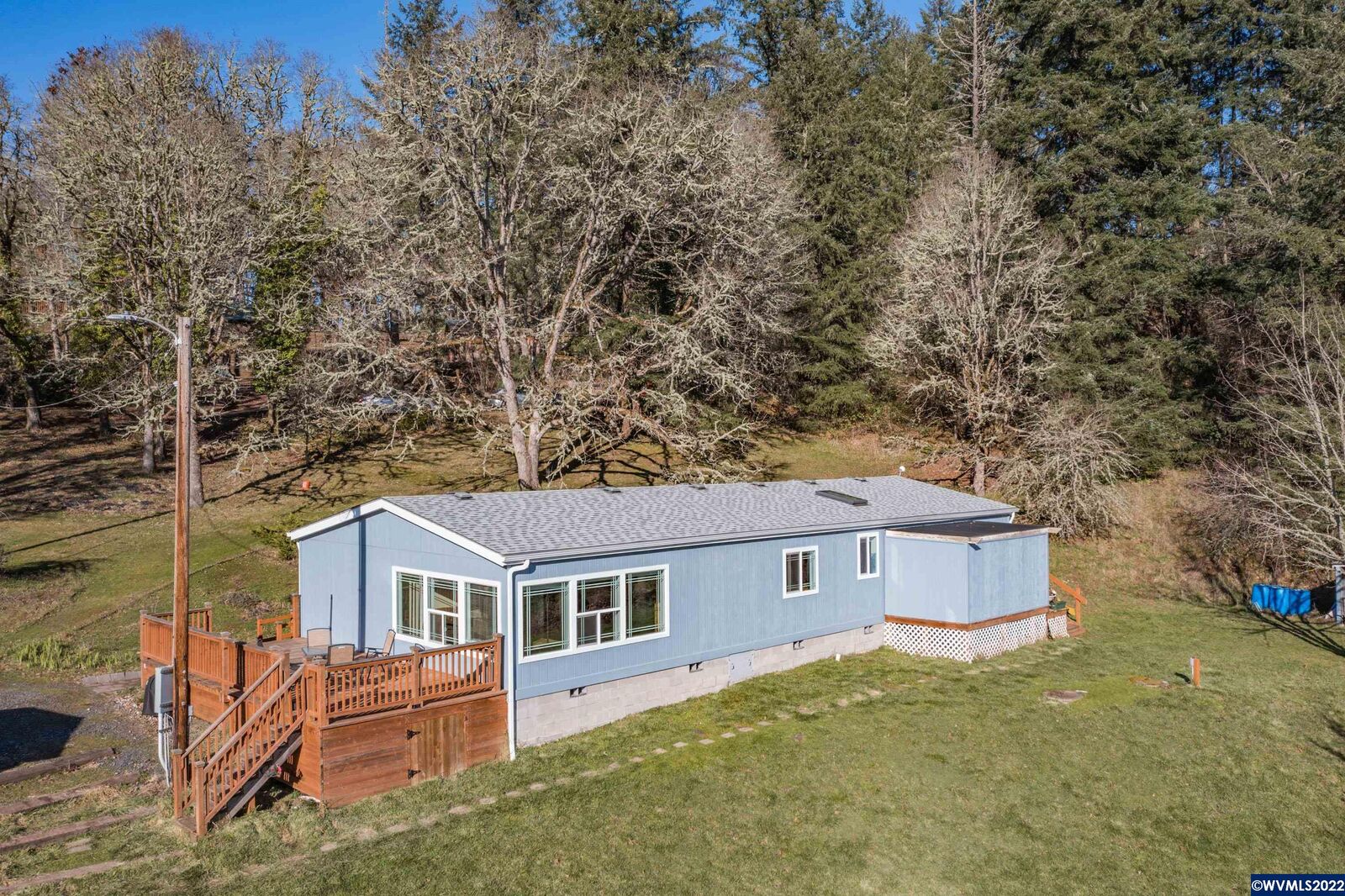 Property Photo: 38684 Nelson Ln OR 97355