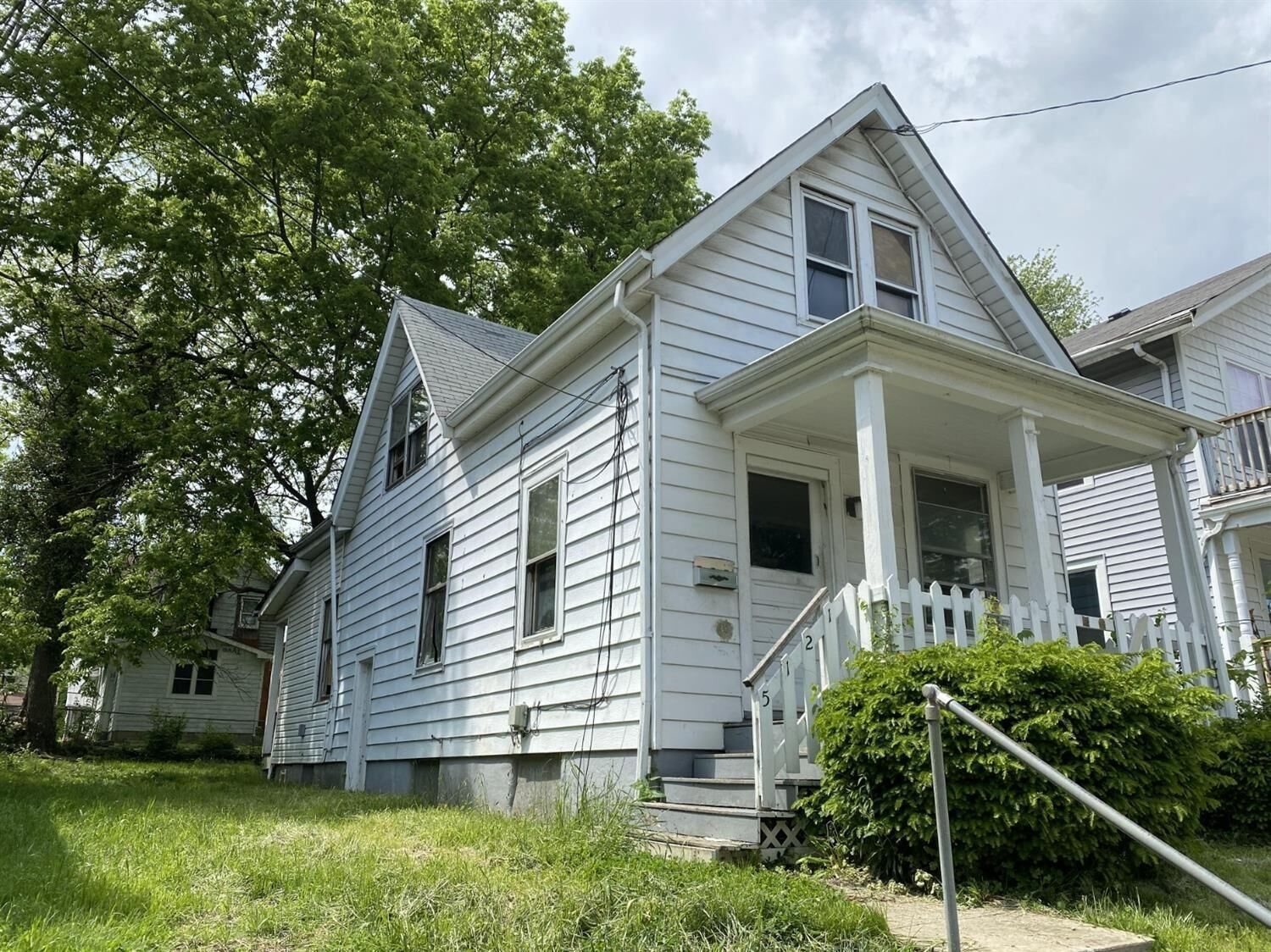 Property Photo:  5121 Rolston Ave  OH 45212 