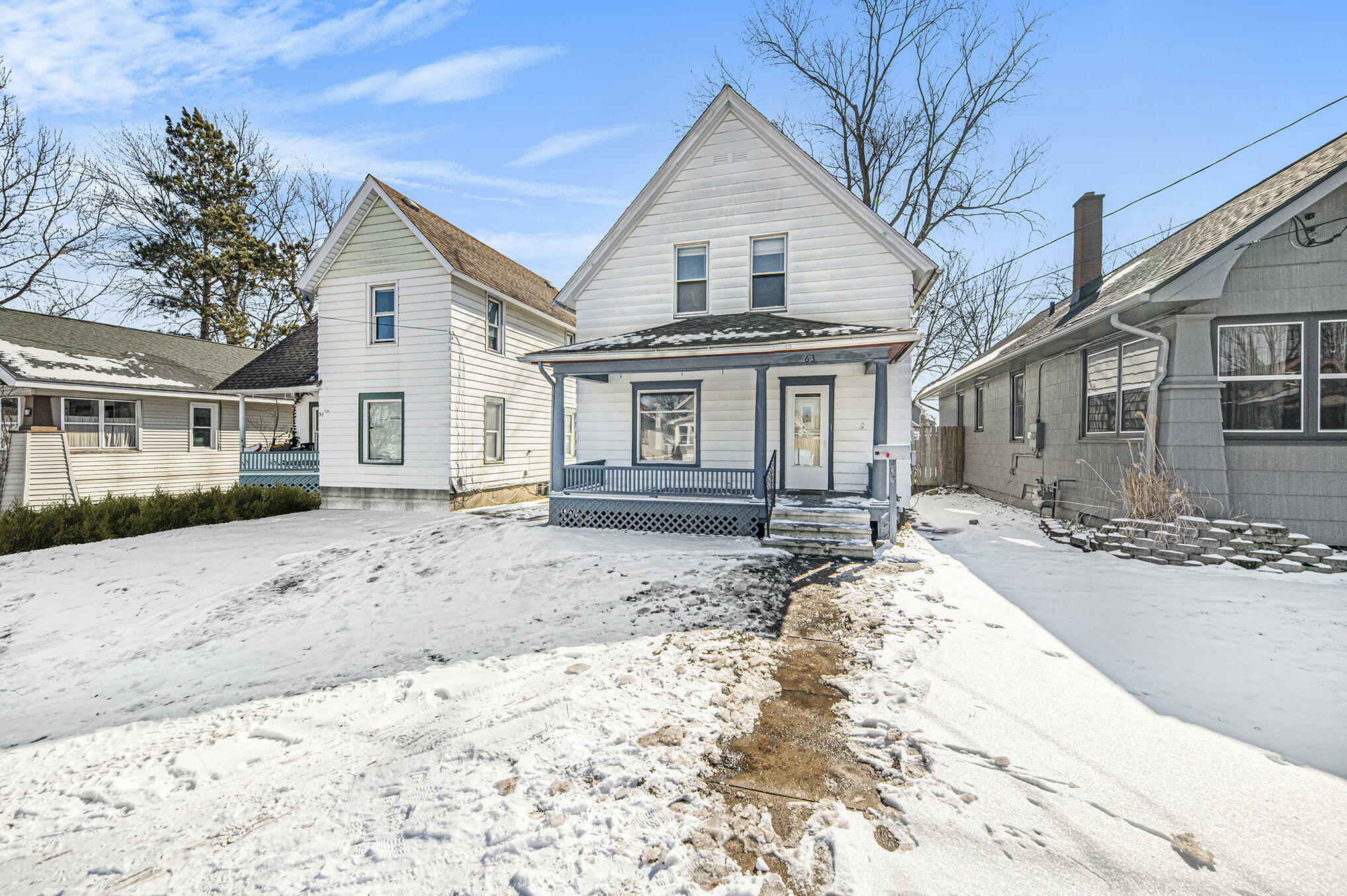 Property Photo:  63 Summer St Street  MI 49015 