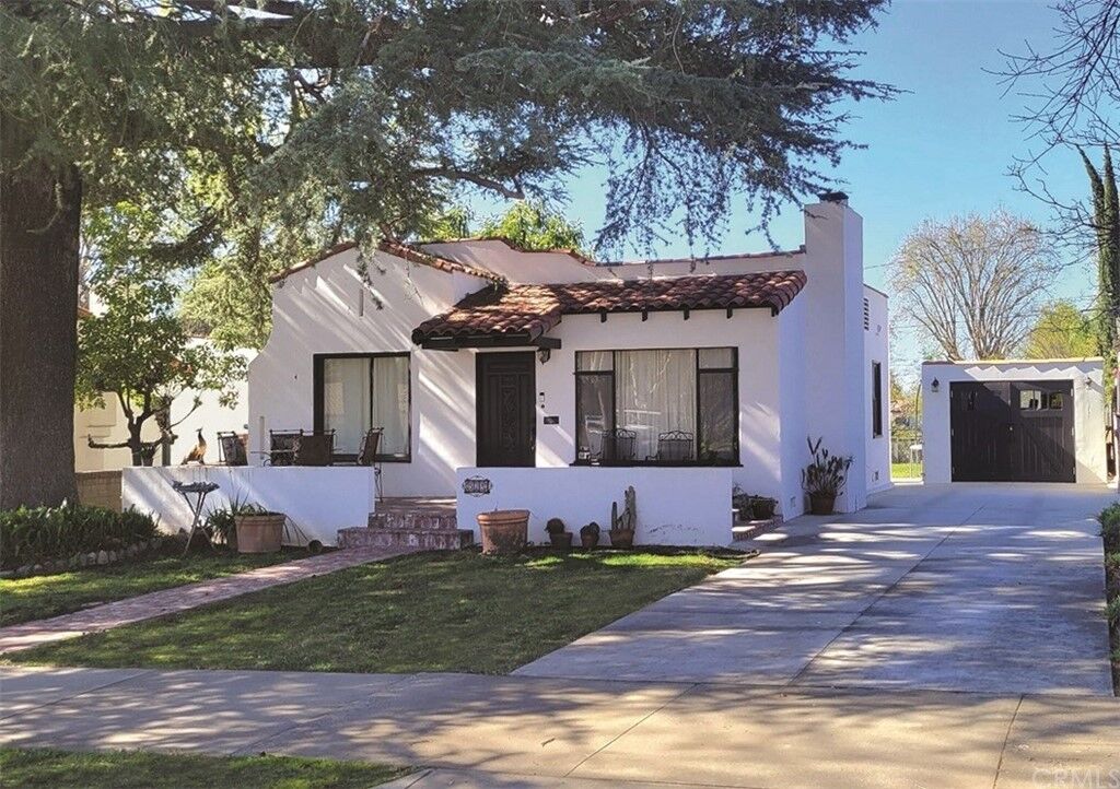 Property Photo:  523 N Glendora Avenue  CA 91741 