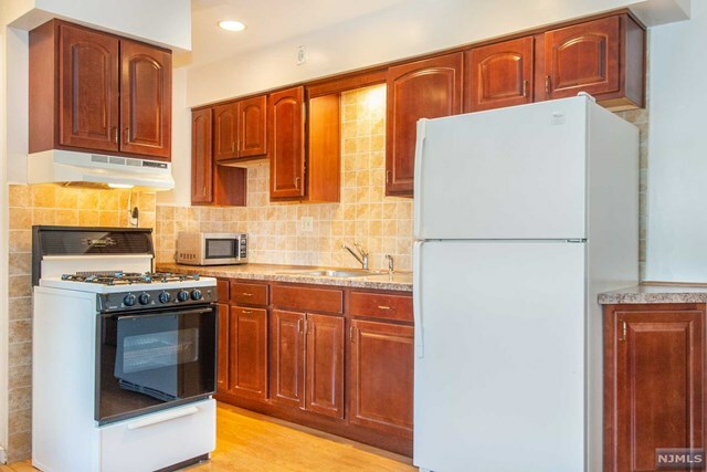 Property Photo:  675-681 Joralemon Street C9  NJ 07109 