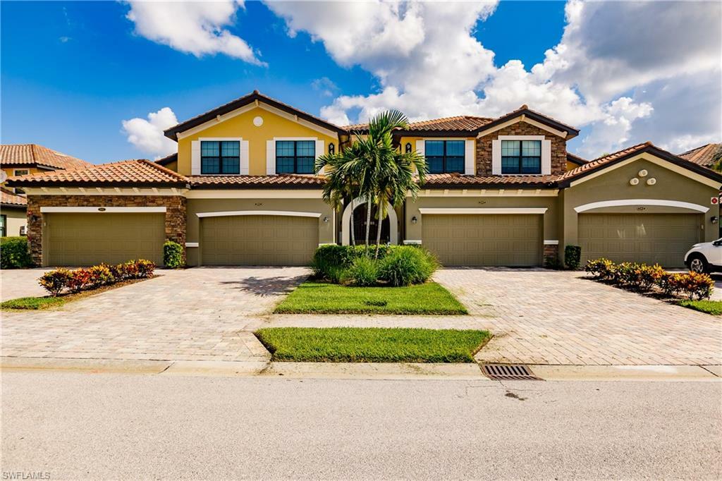 Property Photo:  9499 Napoli Ln 201  FL 34113 