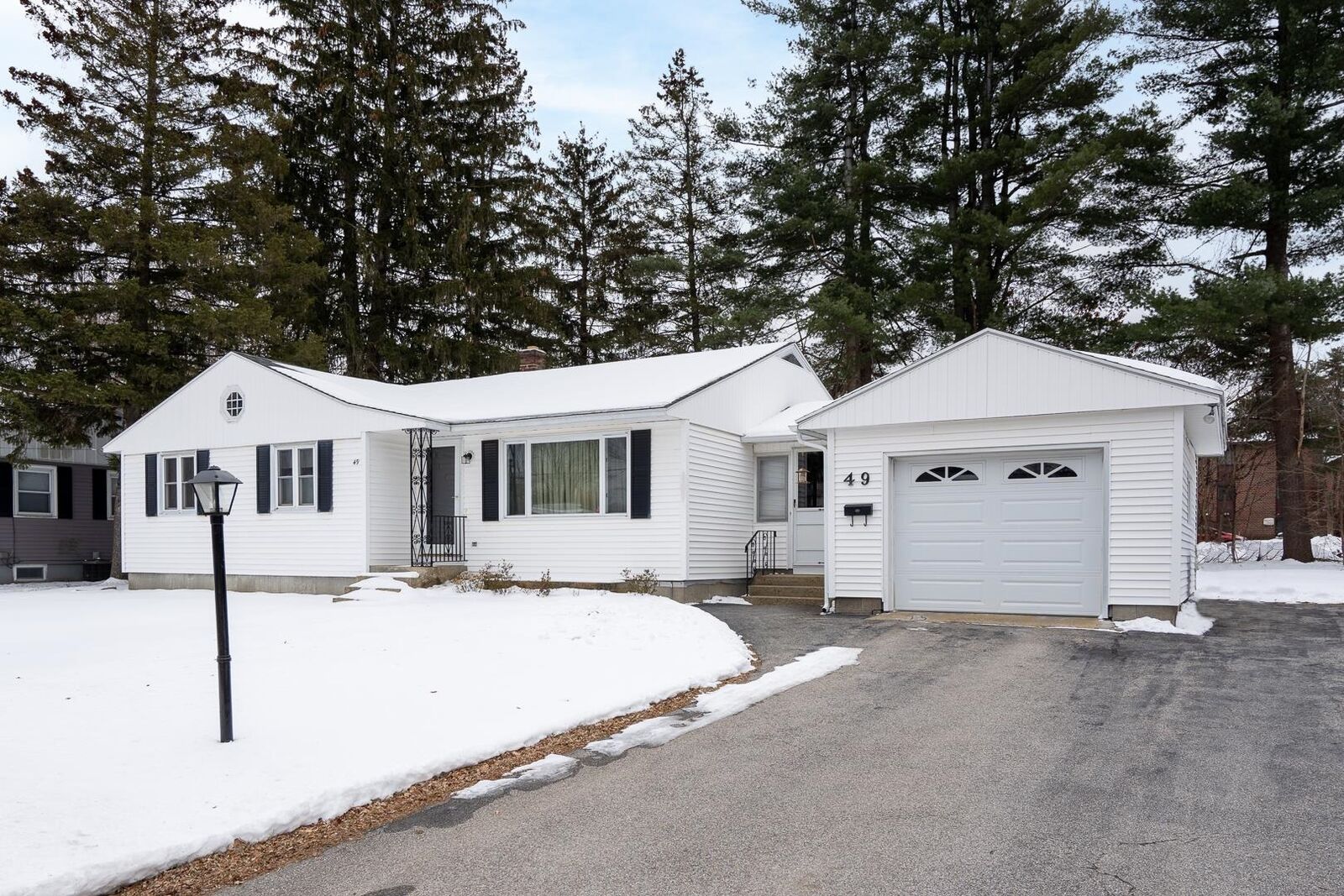 Property Photo: 49 Norcross Street NH 03109