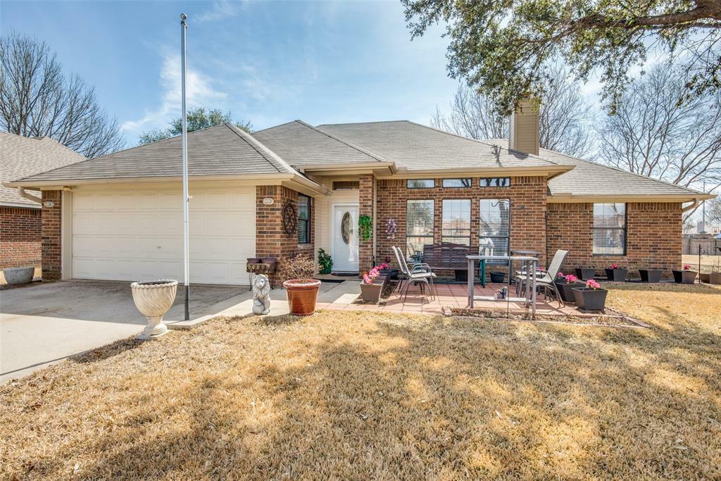 Property Photo:  2900 Christopher Drive  TX 76209 