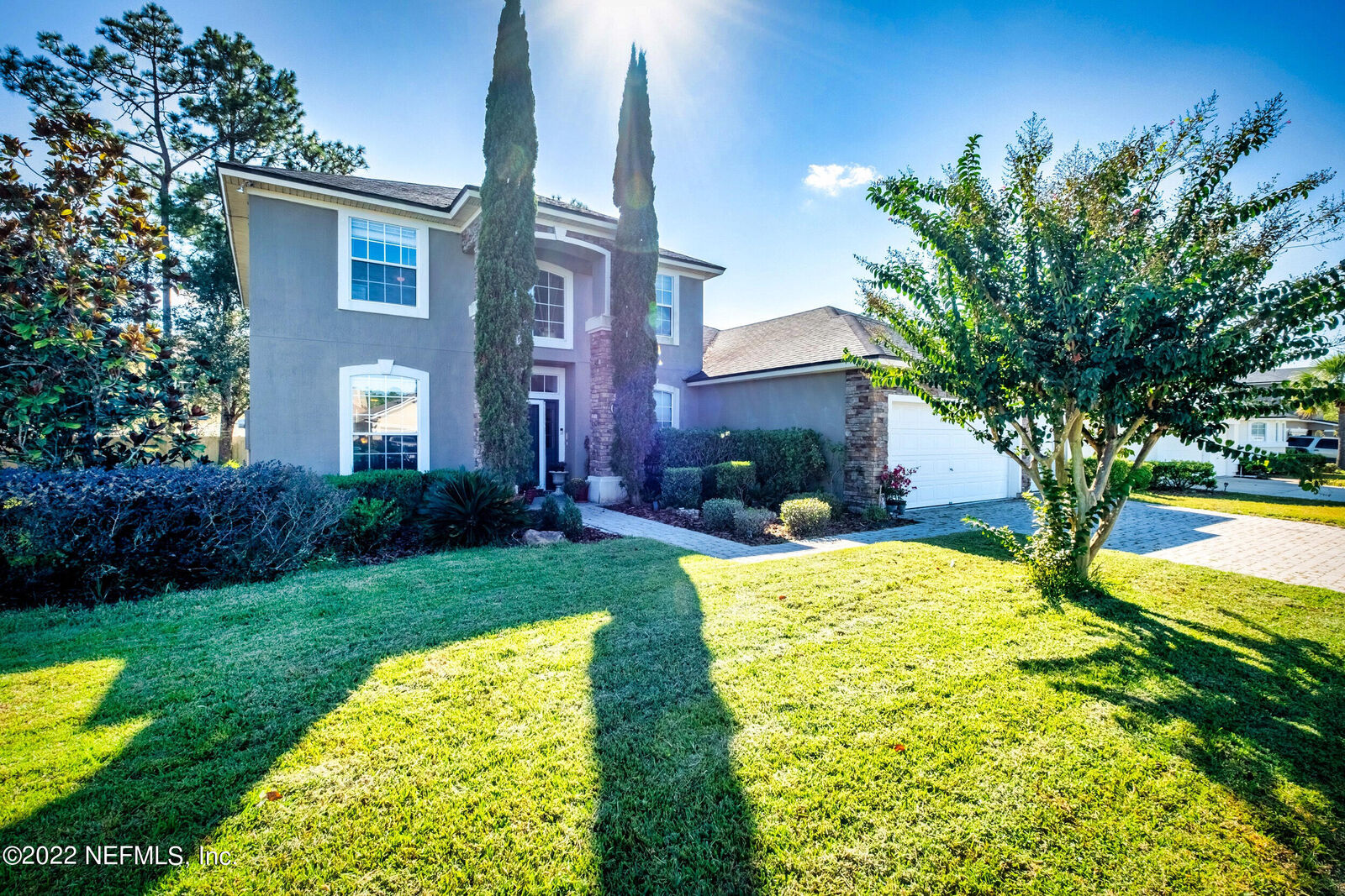 Property Photo:  818 Lord Nelson Boulevard  FL 32218 