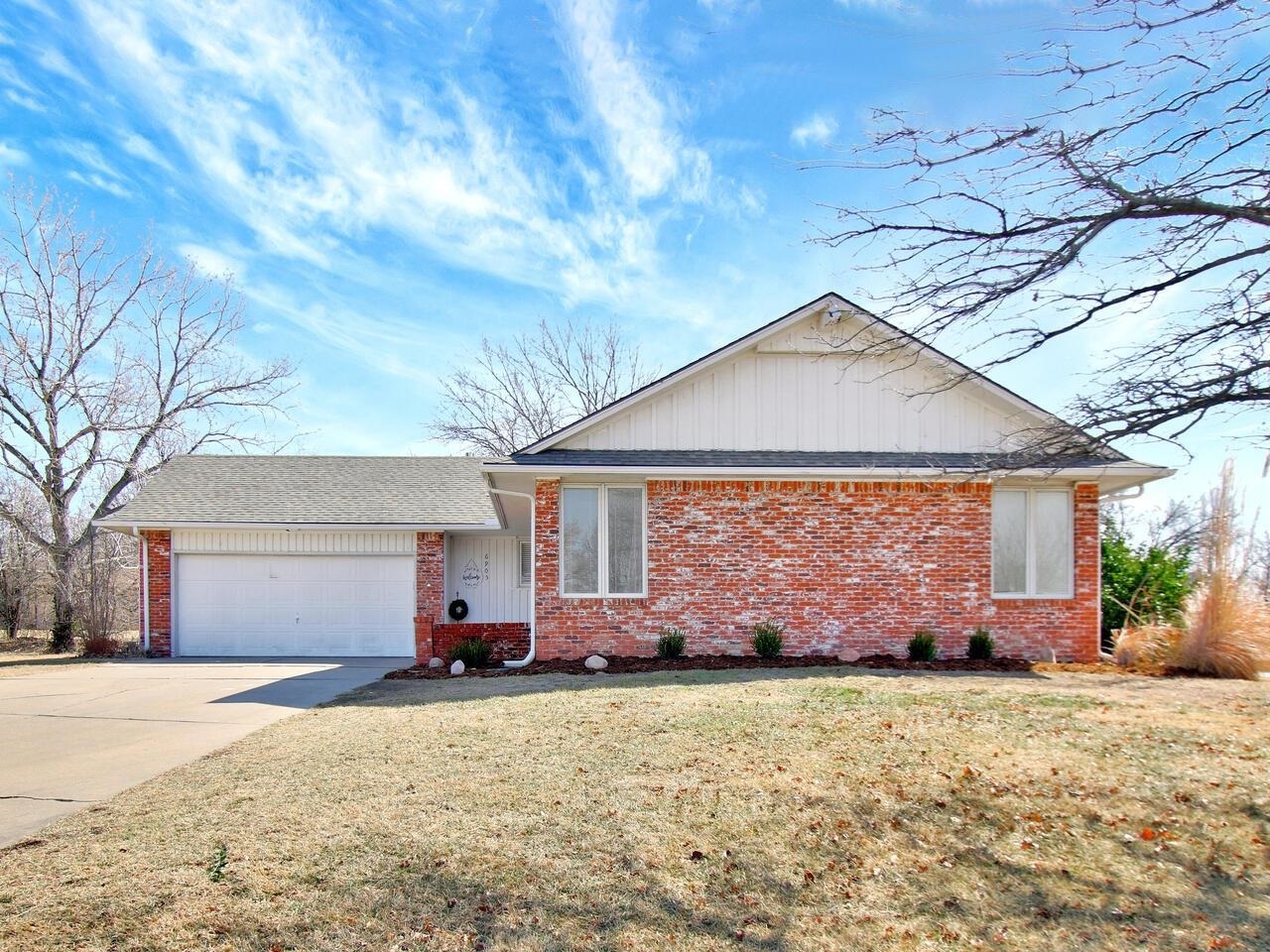 Property Photo:  6905 E Croyden Cir  KS 67226 