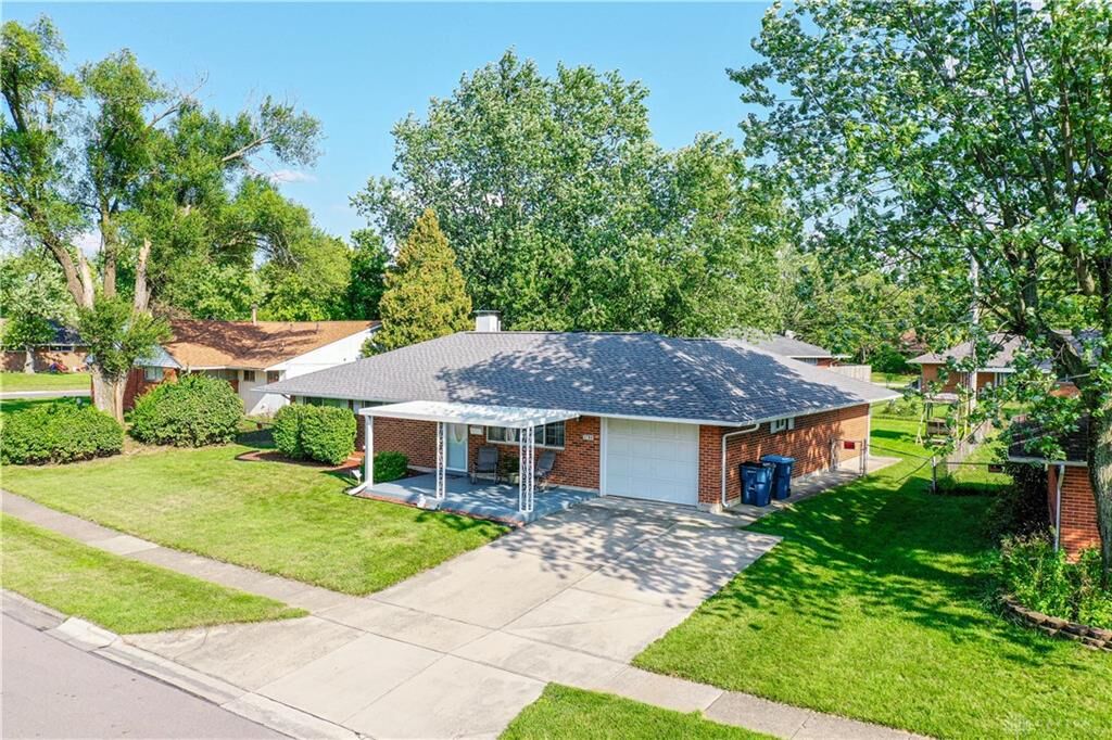 Property Photo:  5780 Beth Road  OH 45424