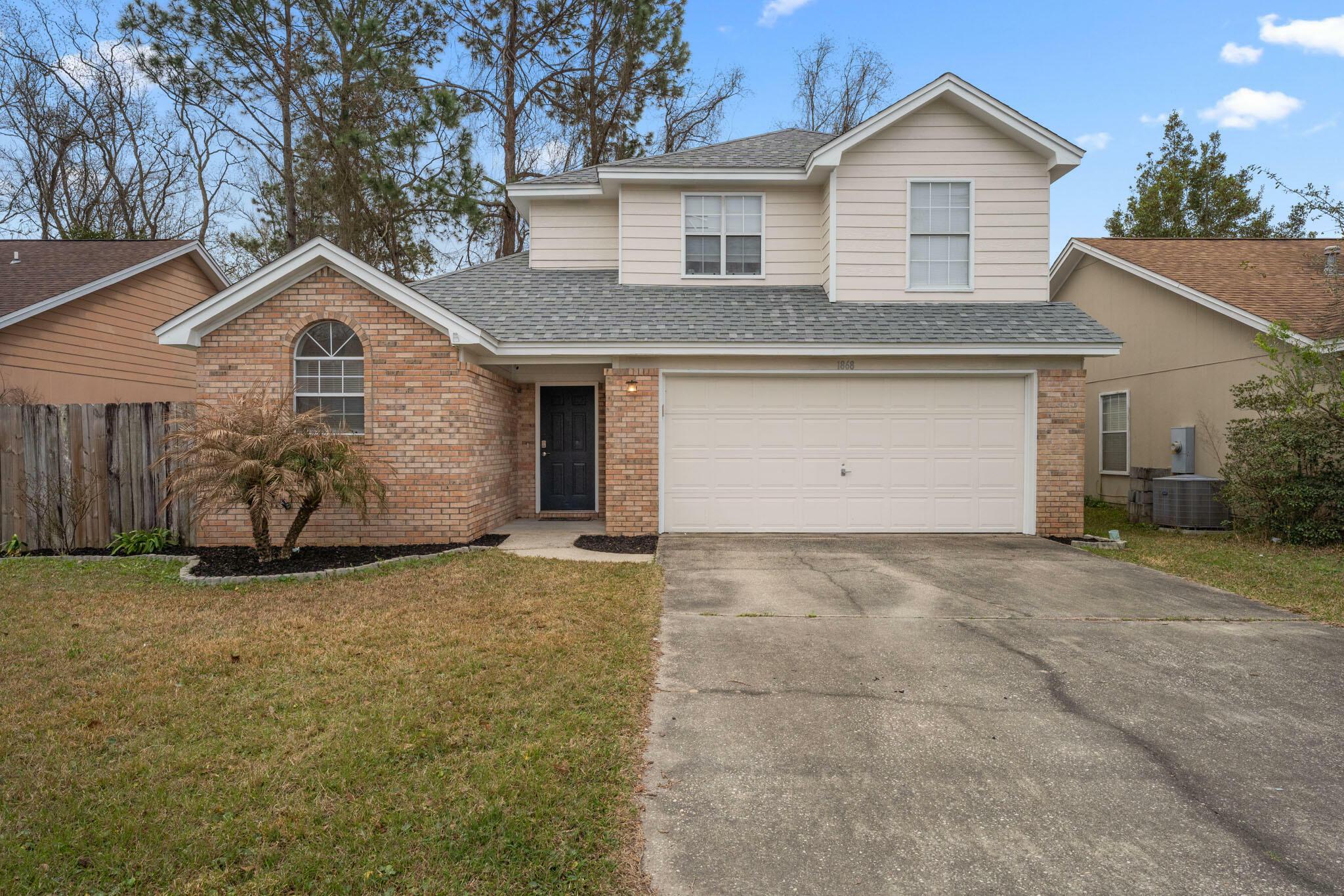 Property Photo:  1868 Whispering Oaks Lane  FL 32547 